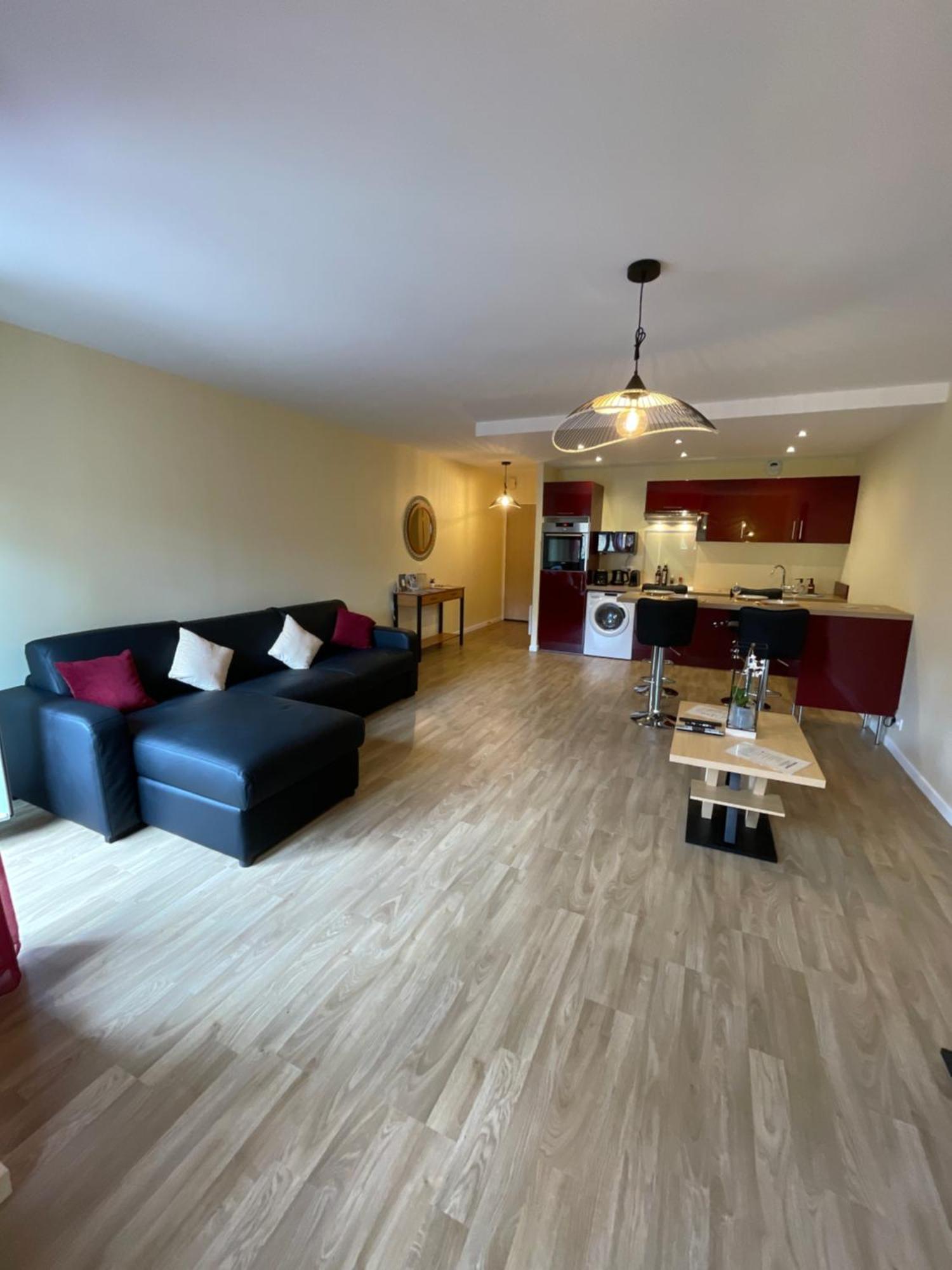 Paris Disneyland Appartement Centre-Ville, Parking, Au Coeur De L'Aviron Vaires-sur-Marne エクステリア 写真